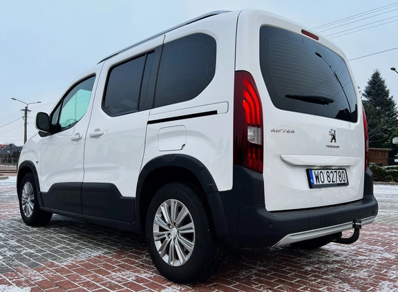 Peugeot Rifter cena 57800 przebieg: 56000, rok produkcji 2019 z Ostrołęka małe 742